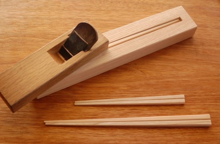 Making Chopsticks Visit Shirakami Tread new ground Shirakami Sanchi